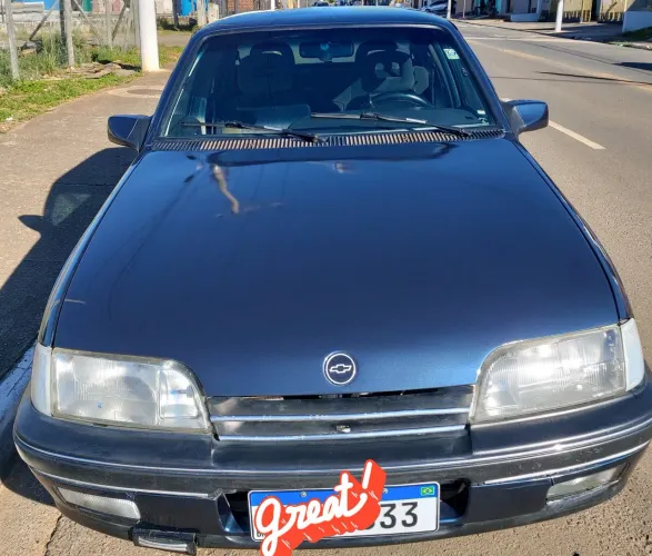 Chevrolet Monza GLS/ Hi-tech 2.0 EFI 2P E 4P (álcool) 1995