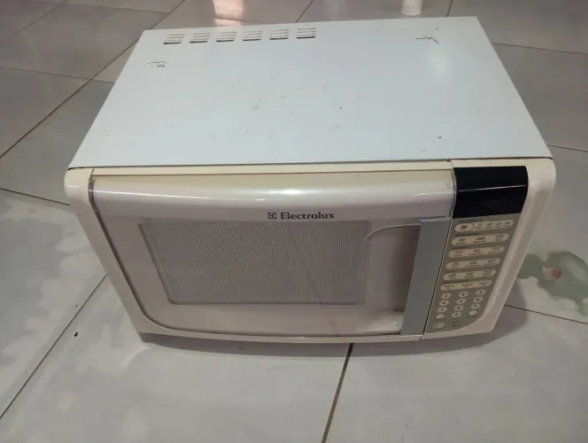 vende - esse Microondas. contato *