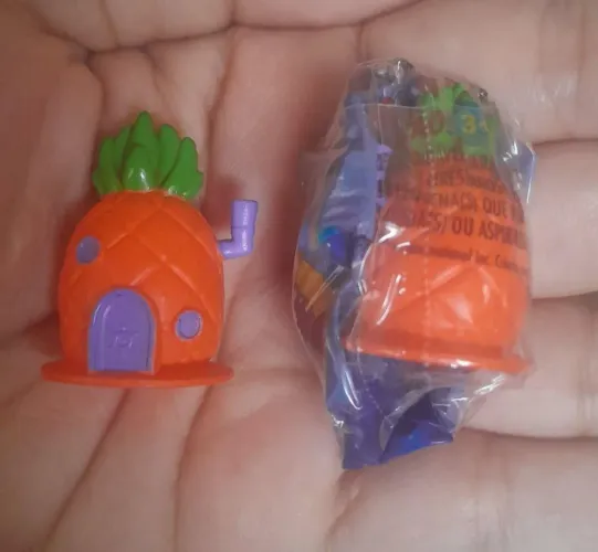 Miniatura do Batavinho Casa Abacaxi do Bob Esponja (lacrado)
