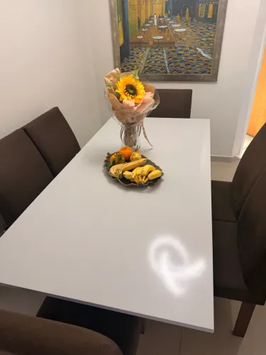 Mesa com 6 cadeiras MDF - Off White e Marrom
