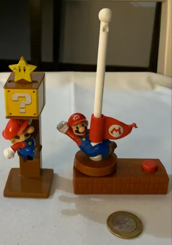 2 Actions figures super Mario Bros coleção Mc Donalds 