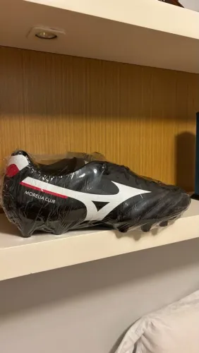 Chuteira de Campo Mizuno Morelia Classic MD - Adulto