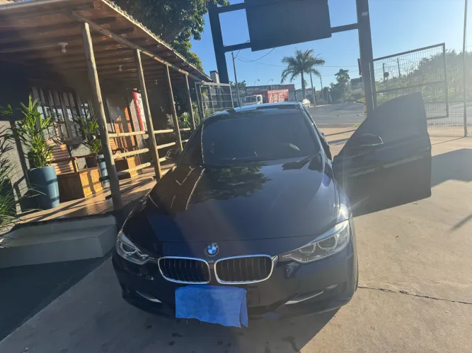 BMW 320I A 2.0 Turbo/activeflex 16V 184cv 4P 2015