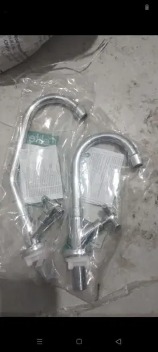 Par de torneiras celite novas