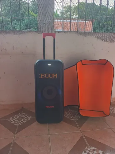 Vendo som LG XBOOOM Xg9