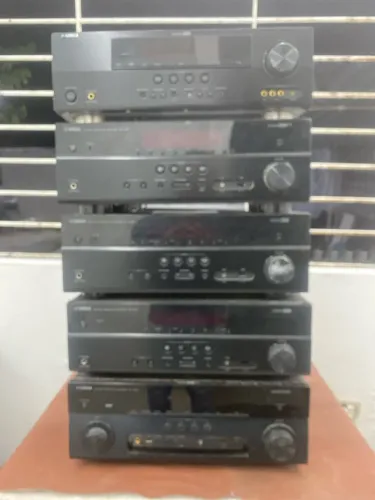 Lote de Receiver YAMAHA NO ESTADO