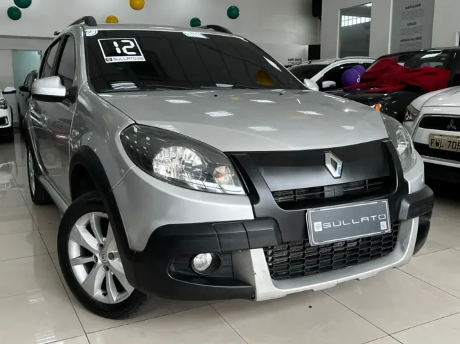 Renault Sandero Stepway Flex 1.6 16V 5P 2012