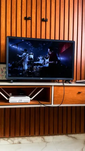 TELEVISÃO SMART 32 polegadas LG 