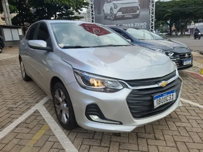 Chevrolet Onix Hatch Premier 1.0 12V TB Flex Aut. 4P 2021