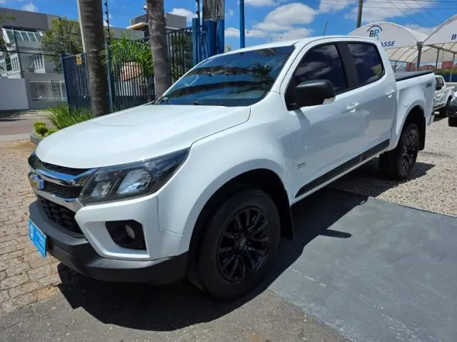 Chevrolet S10 Pick-up LT 2.8 TDI 4X2 CD Diesel AUT 2022