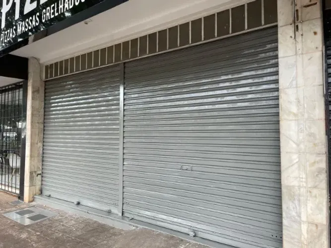 SALA COMERCIAL COM EXCELENTE LOCALIZAÇÃO NA AV. MAUÁ.