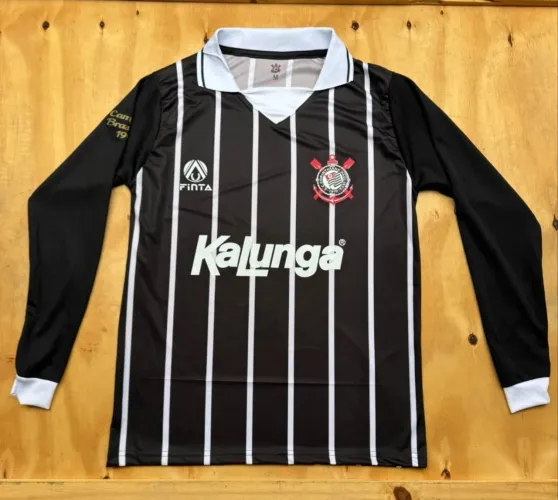 Camisa retrô Corinthians Kalunga 1990