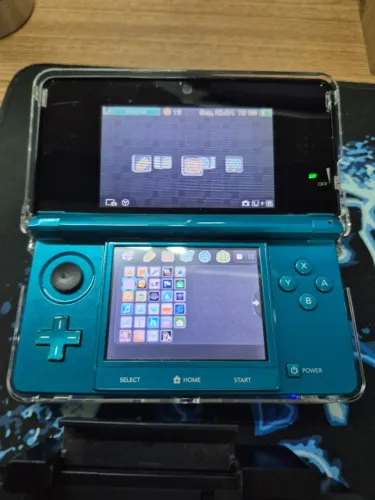 Nintendo 3DS + Lote de Jogos com Pokemon e Zelda