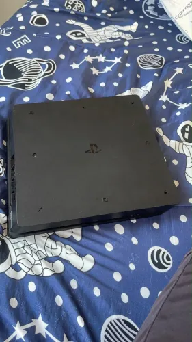 Ps4 slim
