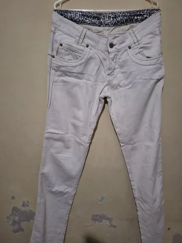 CALÇA JEANS BRANCO FEMININO MORMAII