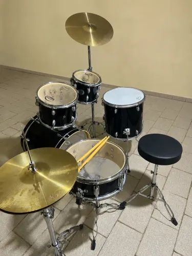 Bateria semi nova