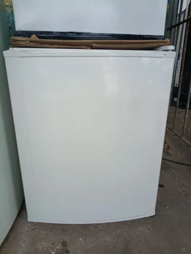 Vendo um frigobar Consul