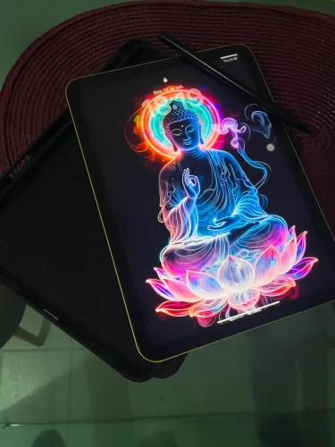 iPad 11