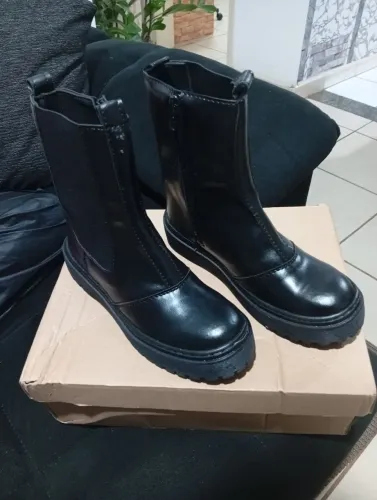 Bota de couro