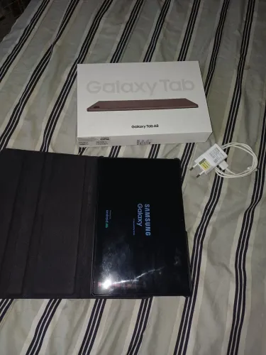 Tablet a8 com pelicula