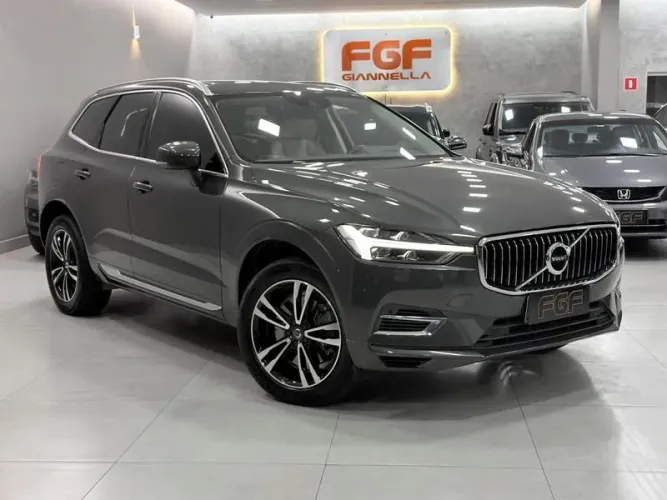 Volvo XC-60 XC 60 T-8 Híbrido Momentum 2.0 5P 2021