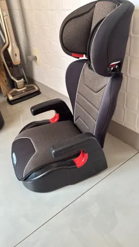 Cadeirinha infantil para carro