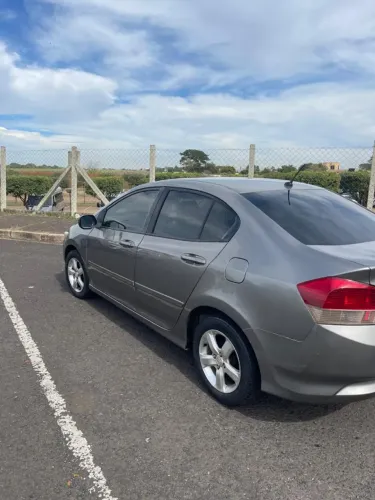 Honda City Sedan LX 1.5 Flex 16V 4P Mec. 2010