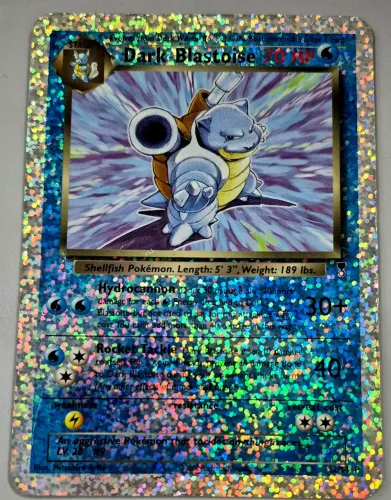Venda de cartas pokemon.