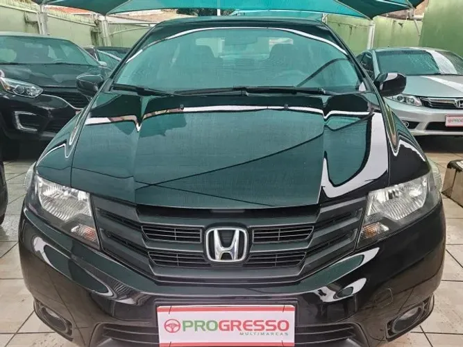 Honda City Sedan Sport 1.5 Flex 16V 4P Mec. 2014