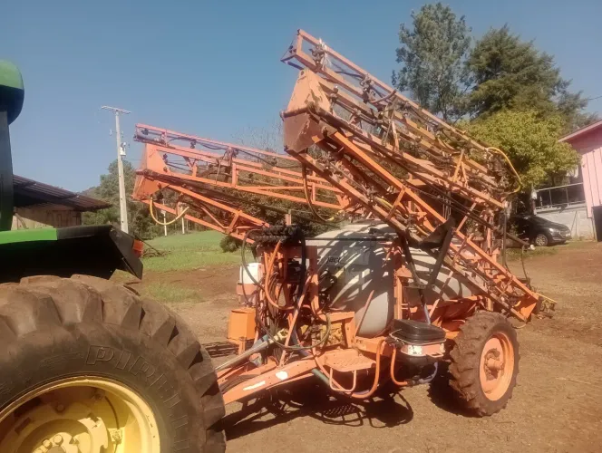Pulverizador A venda