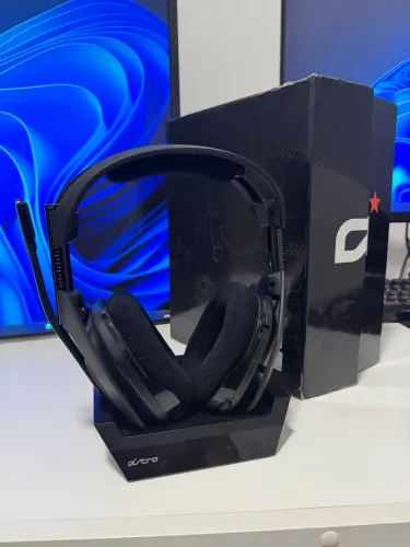 Logitech Astro A50 Gen 4 Headset PC/PS - Completo C/ caixa e Base Station