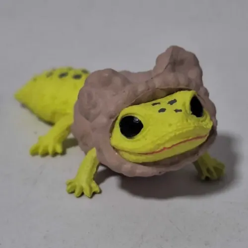Action Figure de Lagartixa - Leopard Gecko Pajamas (Variedade Kuma Pajama)