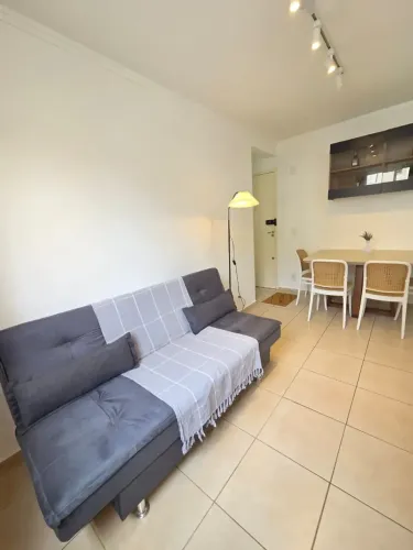 Apartamento mobiliado próximo ao SESI, completo em condomínio, região central