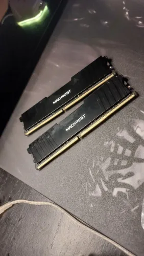 Memoria ram 2x8(16gb) 2666mhz MACHINIST