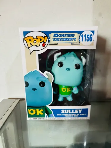 Funko pop monstros S.A