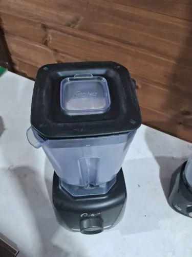 Liquidificador da marca oster