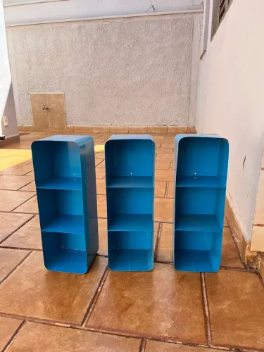 Vendo nichos metal Tok Stok 