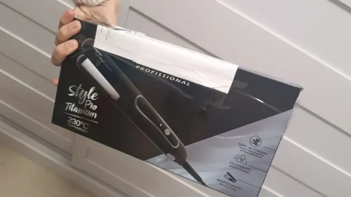 Prancha/Chapinha Taiff Style Pro Titanium - NOVA