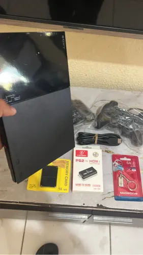 Play 2 completo com 2 controle 