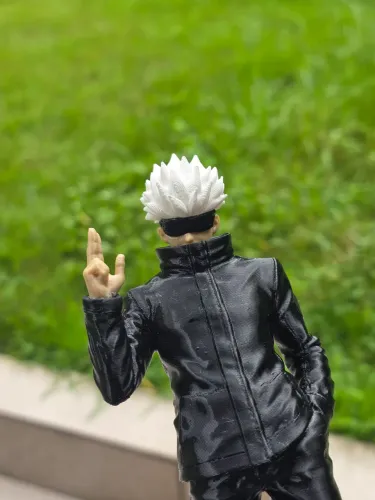 Action Figure Satoru Gojo