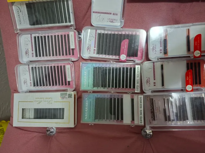 Mix cilios novos e usados