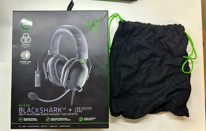 Headset Razer Blackshark V2 USB Sound Card