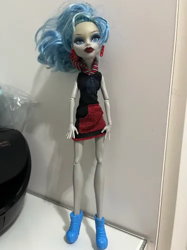 Monster High Ghoulia Yelps