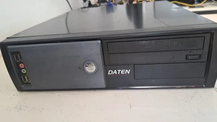 PC Desktop Core i5 16GB RAM SSD + HD 500GB Windows 10 Pro - Garantia 30 dias