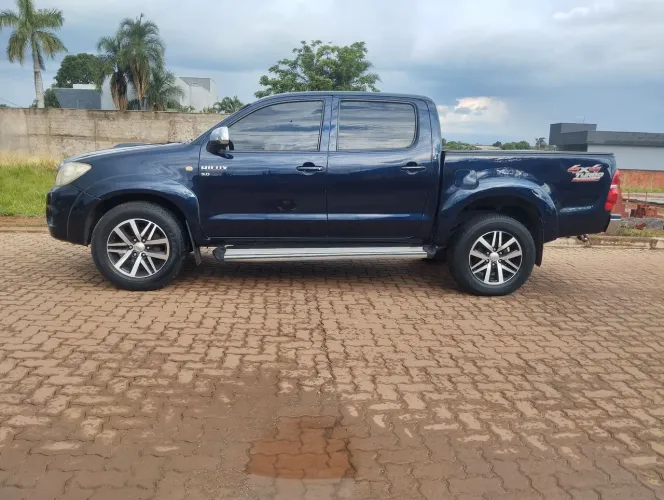 Toyota Hilux CD SRV D4-d 4X4 3.0 TDI Diesel AUT 2007