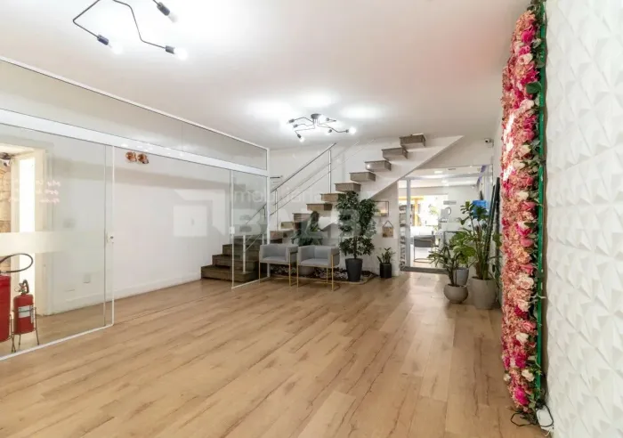 SOBRADO COMERCIAL COM 252 m² - JD. ANÁLIA FRANCO - LOCAÇÃO PARCIAL OU TOTAL