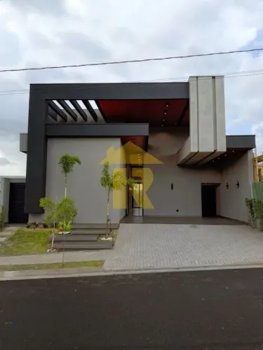 Casa em Condomínio de Luxo à Venda em São José do Rio Preto-SP - Condomínio Quinta do Lago