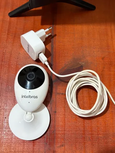 Câmera de Segurança Intelbras ic3