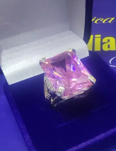Anel Pedra Rosa Prata 950 Peso 13.50 Gramas 20 x 15 mm                                    