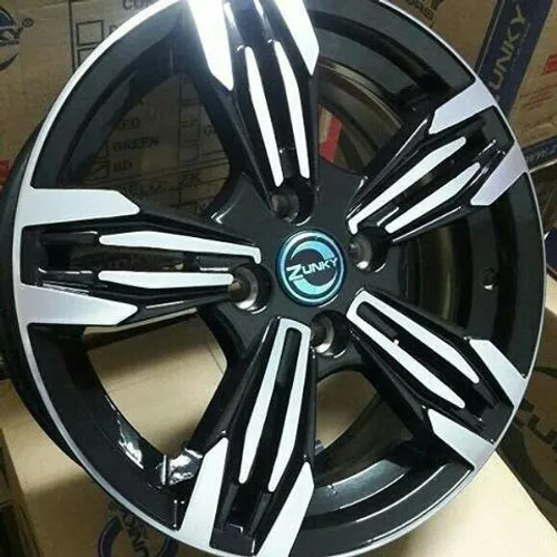 Roda aro 15 BMW M2 Preta com diamantado jogo novo